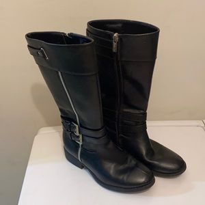 Girls’ Size 2 Reaction Boots